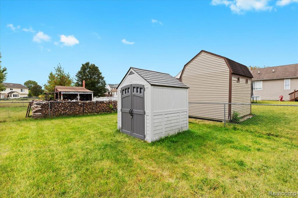 7140 Maplelawn Drive, Ypsilanti, MI 48197 — Photo 23