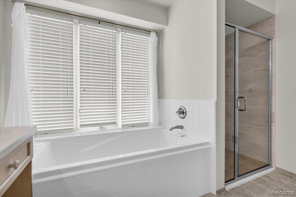 883 TARTAN Trail, Bloomfield Hills, MI 48304 — Photo 21