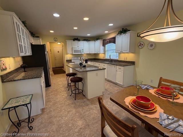 8261 Prestwick Lane, Washington, MI 48095 — Photo 11