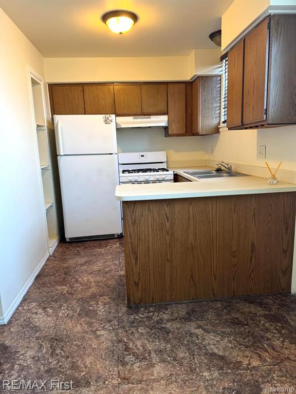 8171 DENWOOD Drive, APT 1, Sterling Heights, MI 48312 — Photo 11