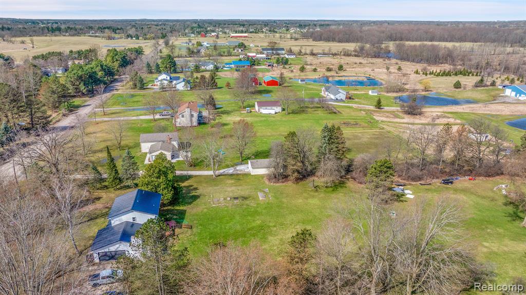 8255 BURPEE Road, Grand Blanc, MI 48439 — Photo 42