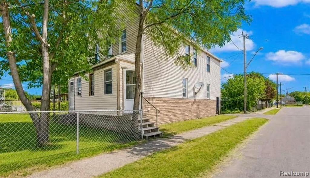 2100 Lansing Street, Detroit, MI 48209 — front exterior
