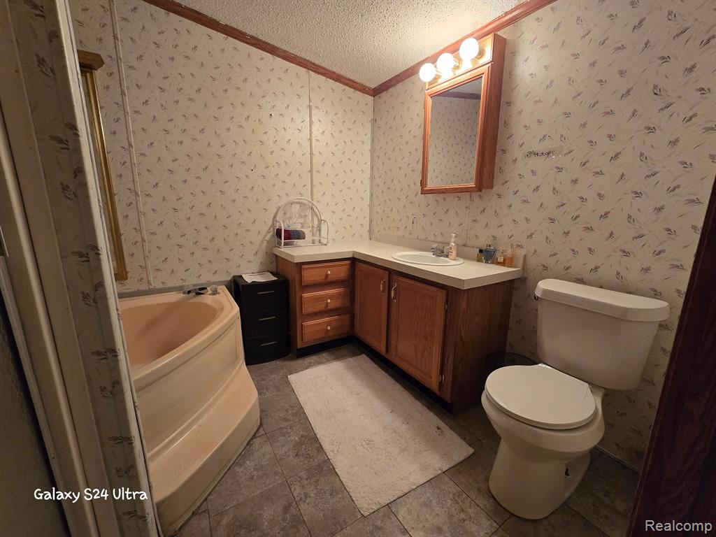 10414 N PARK Street, Casco, MI 48064 — Photo 10