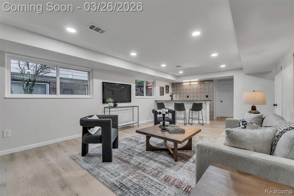 43935 Harsdale Drive, Canton, MI 48187 — Photo 32