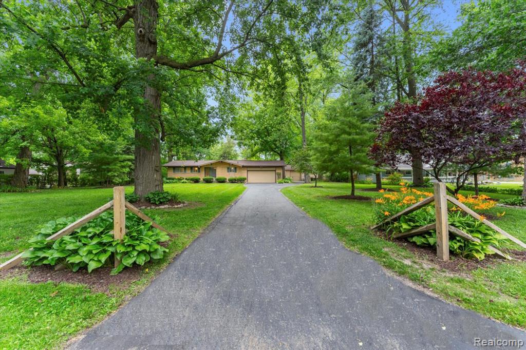 8848 Caroline Street, Taylor, MI 48180 — Photo 2