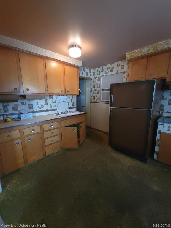 4921 GERTRUDE Street, Dearborn Heights, MI 48125 — Photo 8