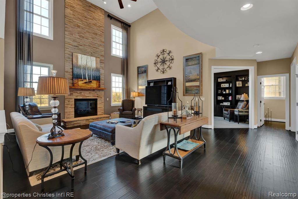 17248 CRESTBROOK Drive, Northville, MI 48168 — Photo 24