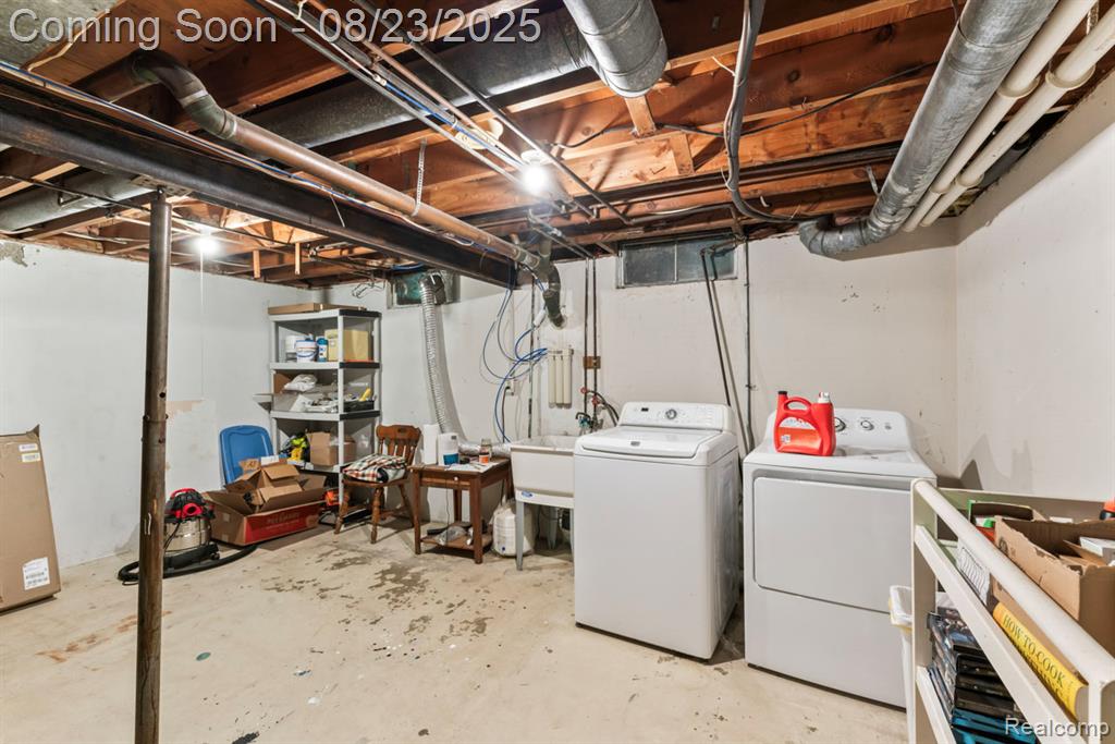 5443 Mancelona Drive, Grand Blanc, MI 48439 — Photo 20