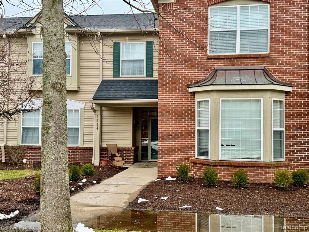 4444 ASTER Boulevard, Howell, MI 48843 — front exterior
