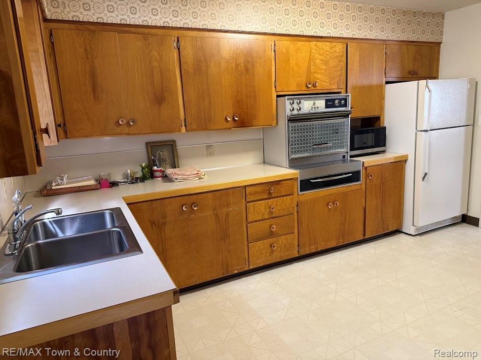 11493 N Bray Road, Clio, MI 48420 — Photo 26