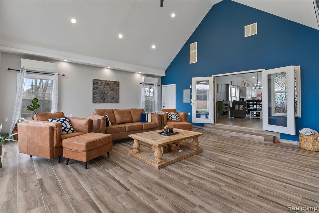 5188 Walkabout Lane, Swartz Creek, MI 48473 — Photo 18