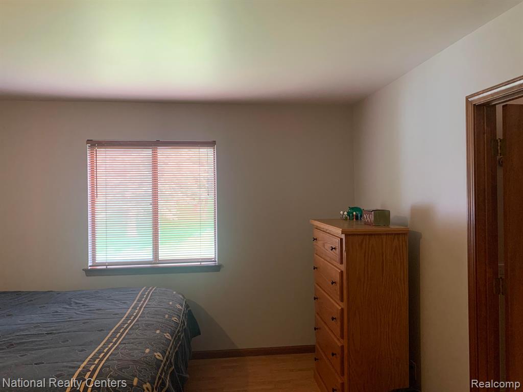 860 BALD EAGLE LAKE Road, Ortonville, MI 48462 — Photo 17
