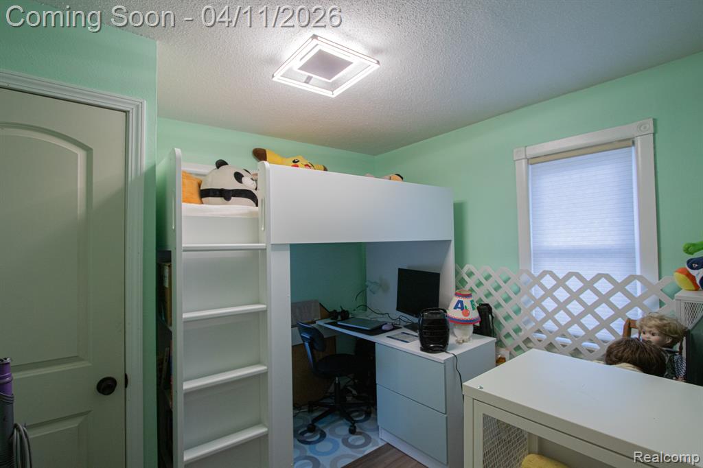 5636 Hipp Street, Dearborn Heights, MI 48125 — Photo 16
