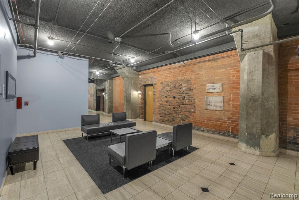 6533 E Jefferson Avenue, 603T, Detroit, MI 48207 — Photo 33