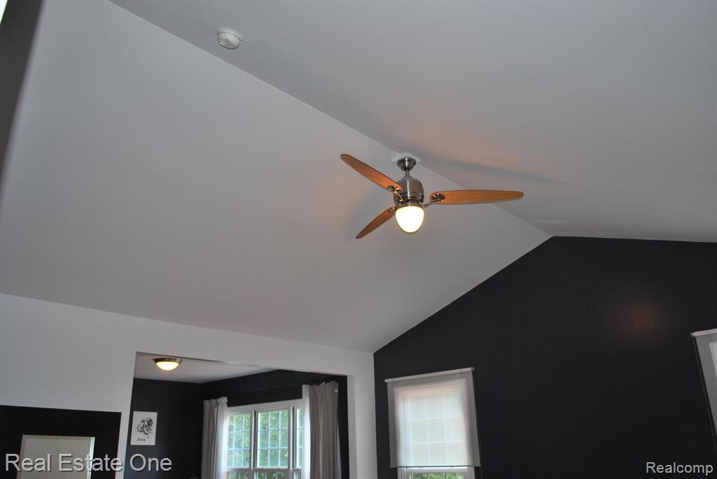 49664 TAFT Lane, Canton, MI 48188 — Photo 43