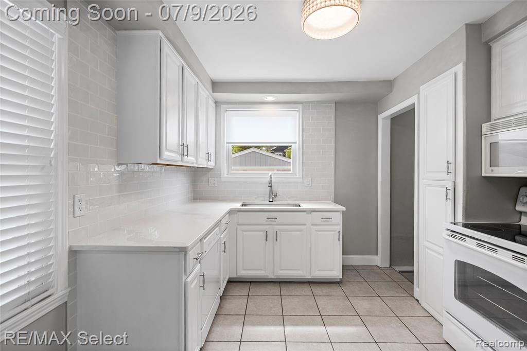 609 N Connecticut Avenue, Royal Oak, MI 48067 — Photo 20