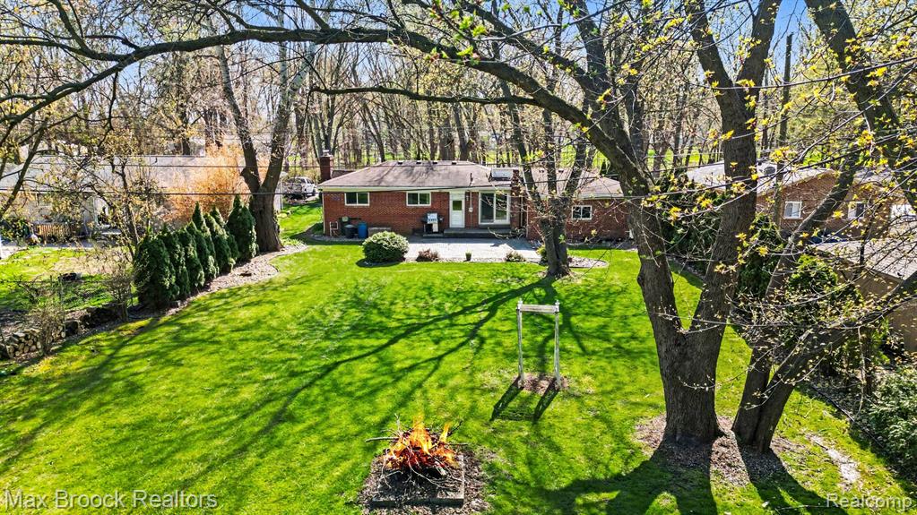33711 Schneider Road, Chesterfield, MI 48047 — Photo 31