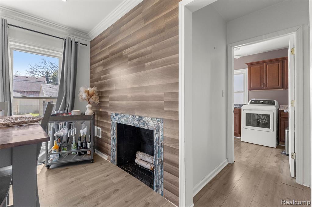 823 NEW YORK Avenue, Lincoln Park, MI 48146 — Photo 21