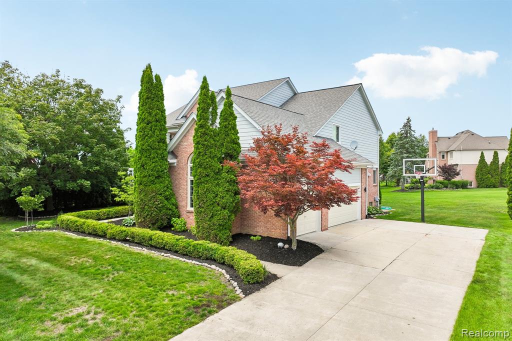 45896 Lathum Drive, Novi, MI — Photo 3