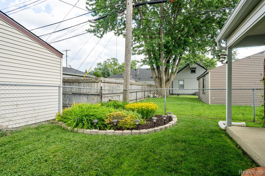 27860 Kaufman Street, Roseville, MI 48066 — Photo 30