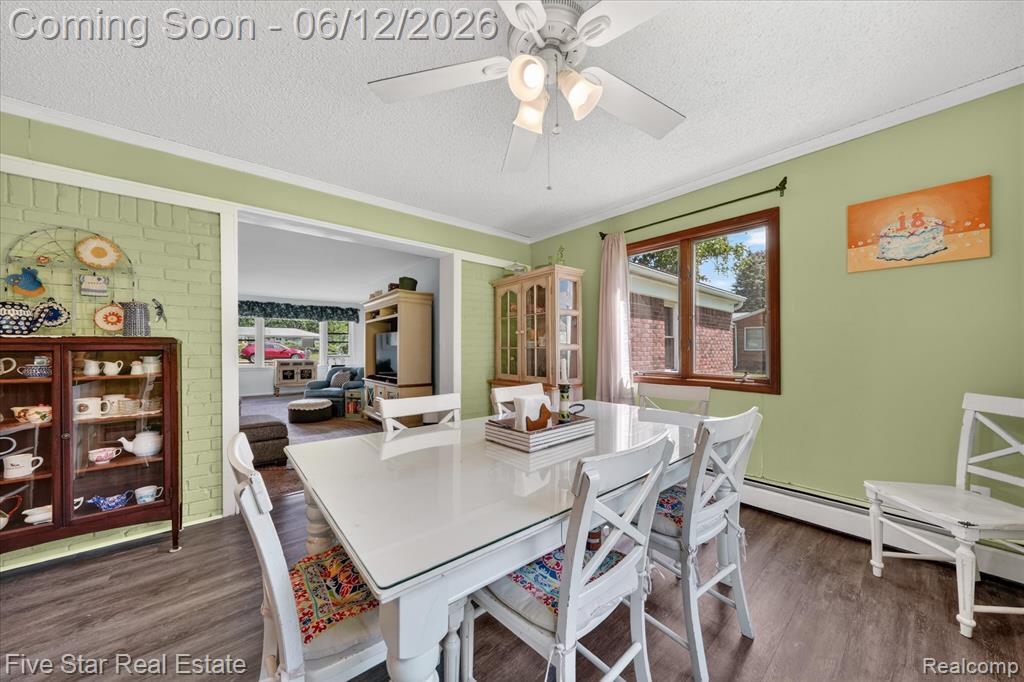 82 E Hurst Drive, Troy, MI 48085 — Photo 14