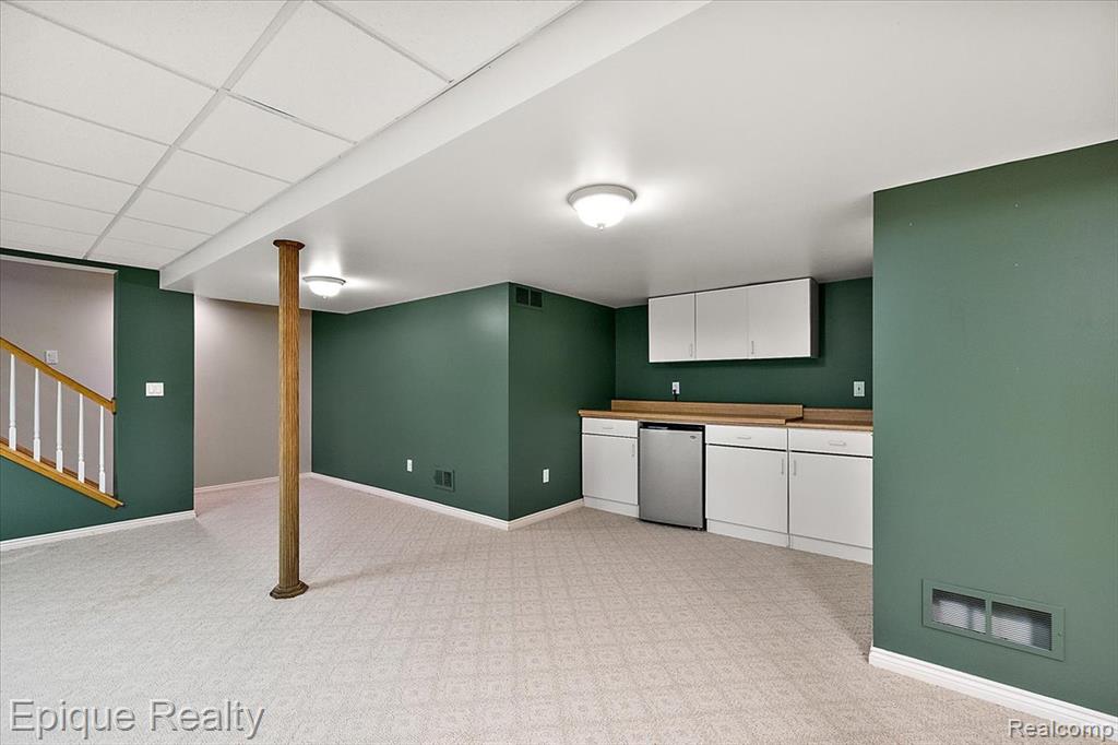 5675 Golf Pointe Drive, Clarkston, MI 48348 — Photo 51