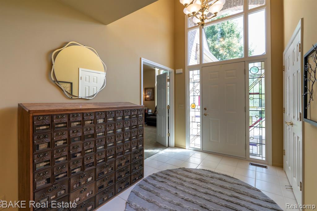 9407 Timberline Court, Plymouth, MI 48170 — Photo 6