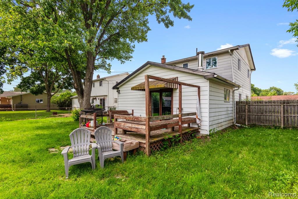 927 Piper Drive, Saginaw, MI 48604 — Photo 27