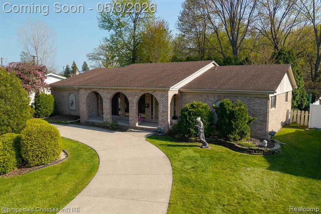 11340 Alger Street, Warren, MI 48093 — front exterior