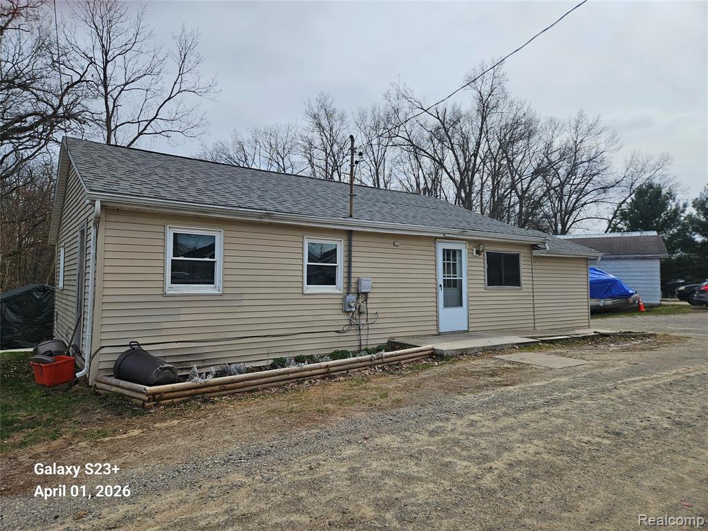 11035 Charles Drive, Byron, MI 48418 — Photo 2