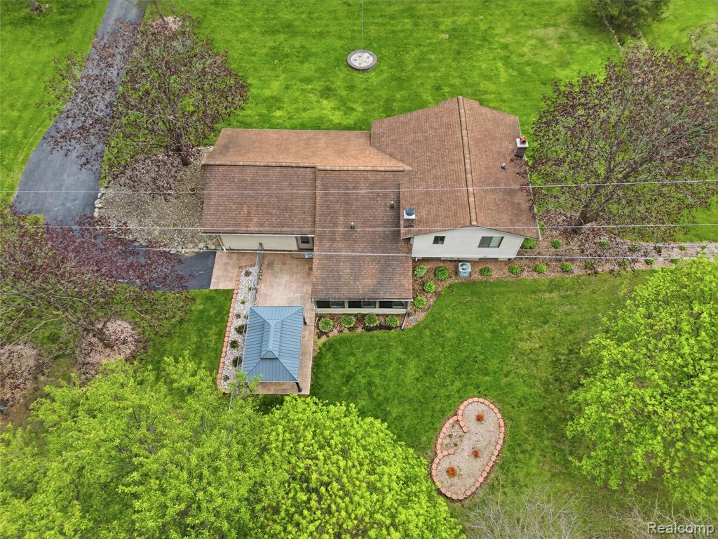 1525 E Dawson Road, Milford, MI 48381 — Photo 14