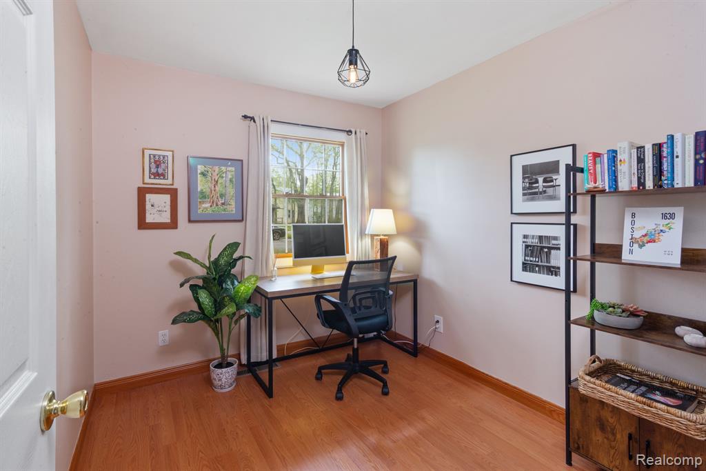 3550 Oakwood Street, Ann Arbor, MI 48104 — Photo 12