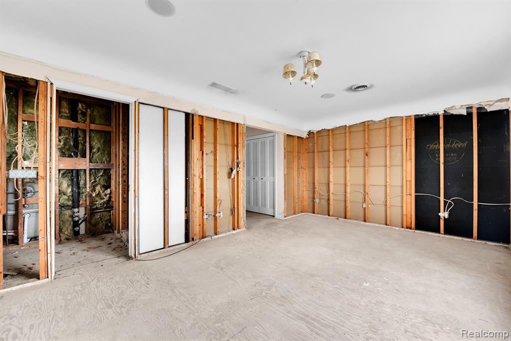 4125 FAIRWAY Drive, Fort Gratiot, MI 48059 — Photo 28