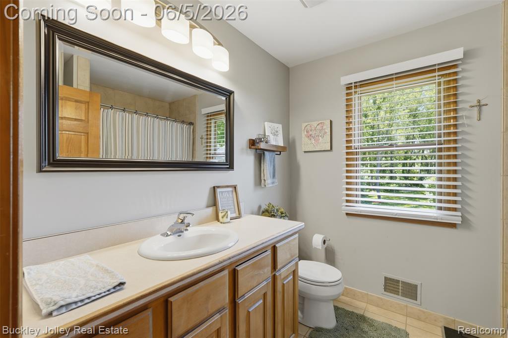 1889 Sharp Sand Circle, Brighton, MI 48114 — Photo 24