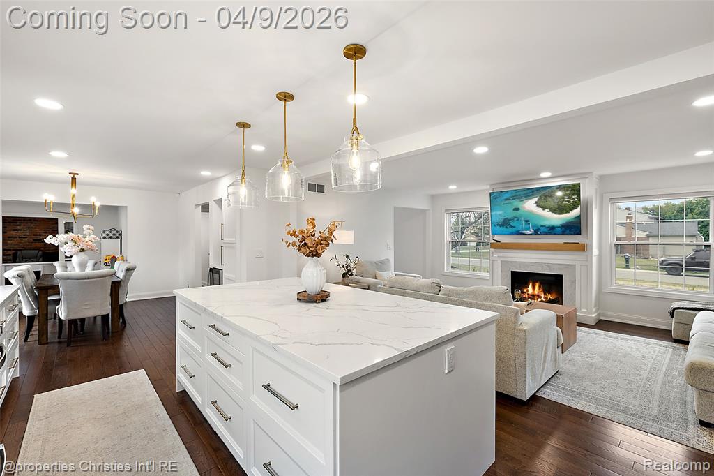 6273 Ledgeway Drive, West Bloomfield, MI — Photo 11