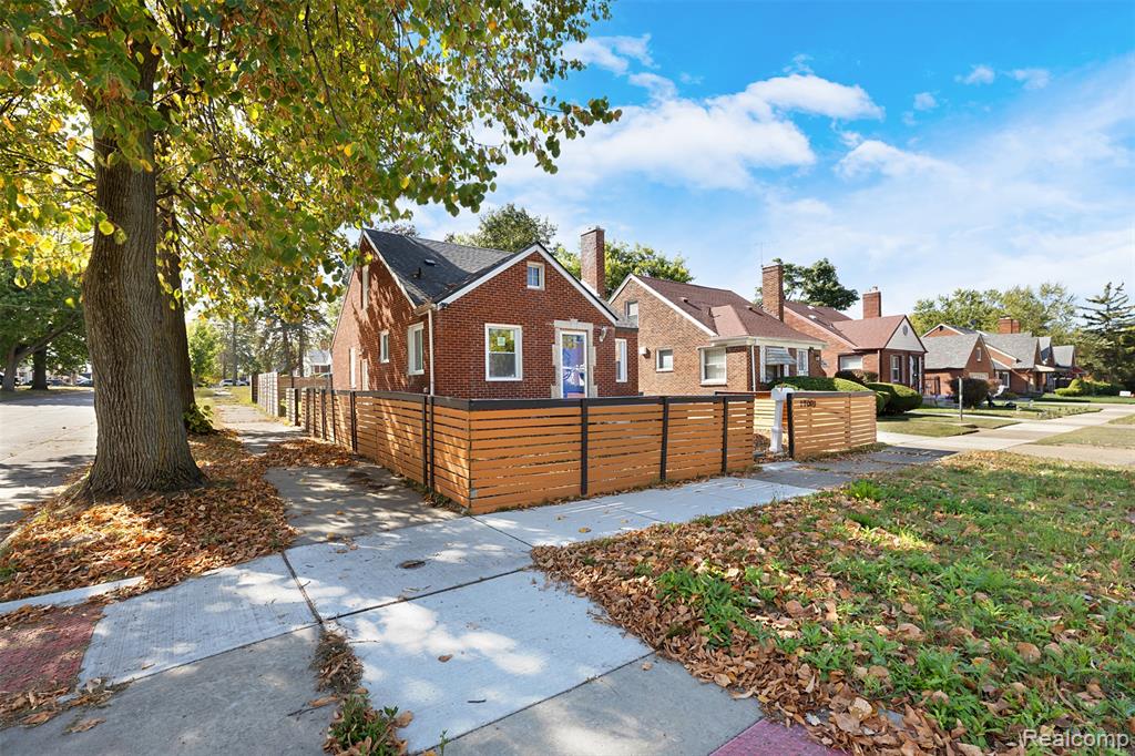 19003 Curtis Street, Detroit, MI 48219 — Photo 26