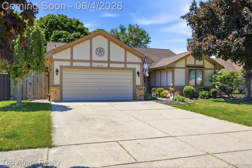 46519 Donahue Avenue, Macomb, MI 48044 — Photo 2