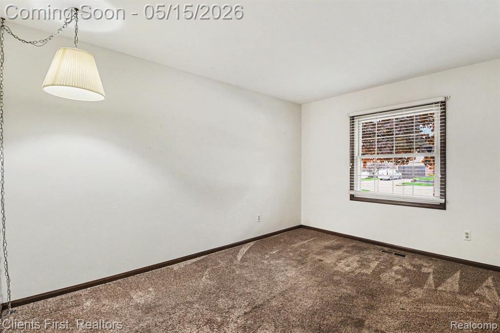 42542 Knollwood Court - Photo 5