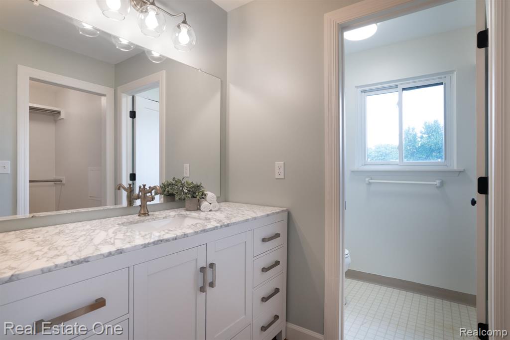 635 RANDALL, Troy, MI 48085 — Photo 22