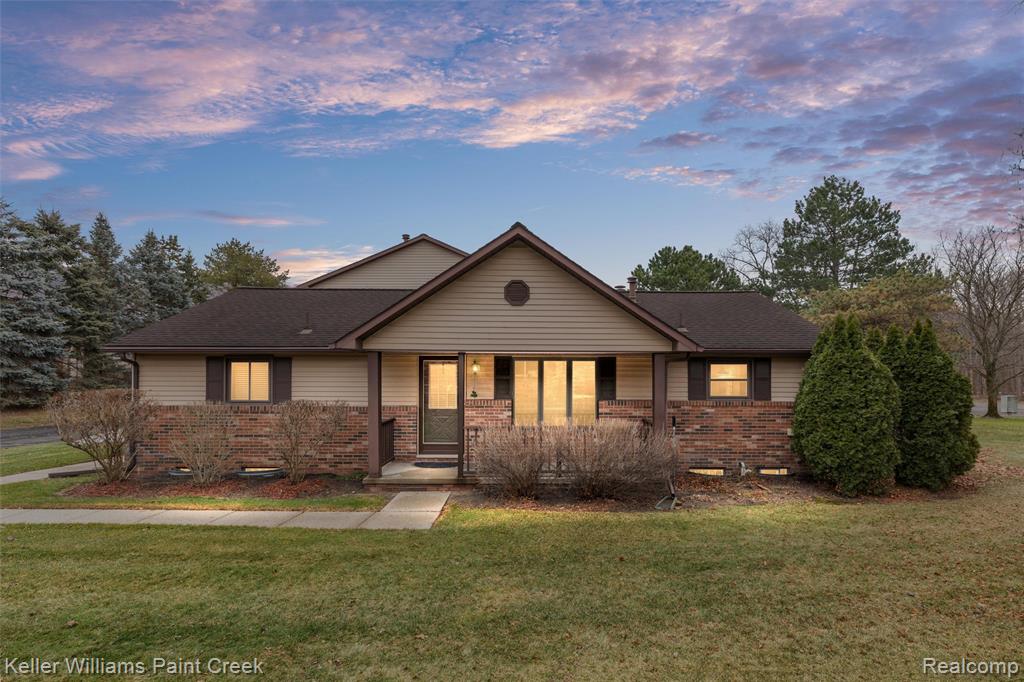 975 Woodlane Drive, Rochester Hills, MI 48307 — Photo 46