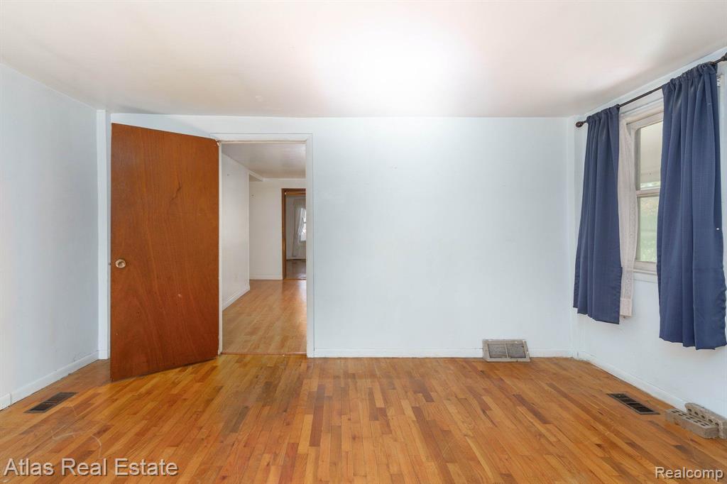 8049 S STATE Road, Goodrich Vlg, MI — Photo 12