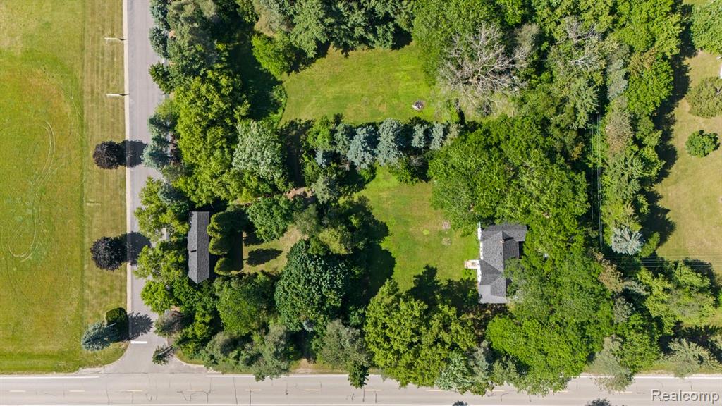 5390 Oak Hill Road, Clarkston, MI 48348 — Photo 48