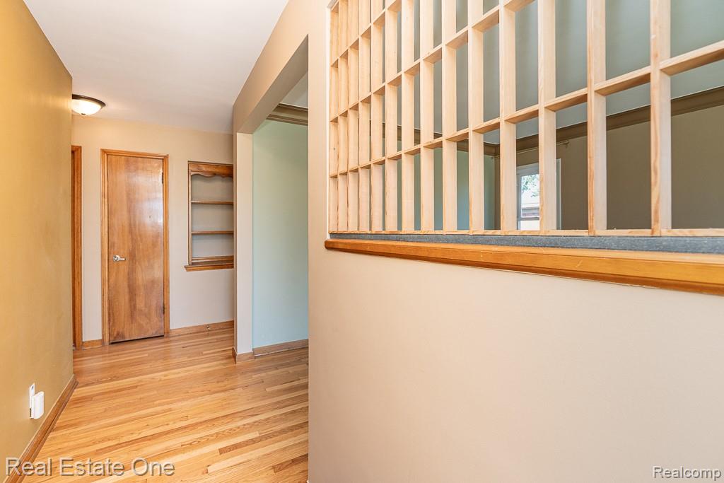 8272 Racine Road, Warren, MI 48093 — Photo 5