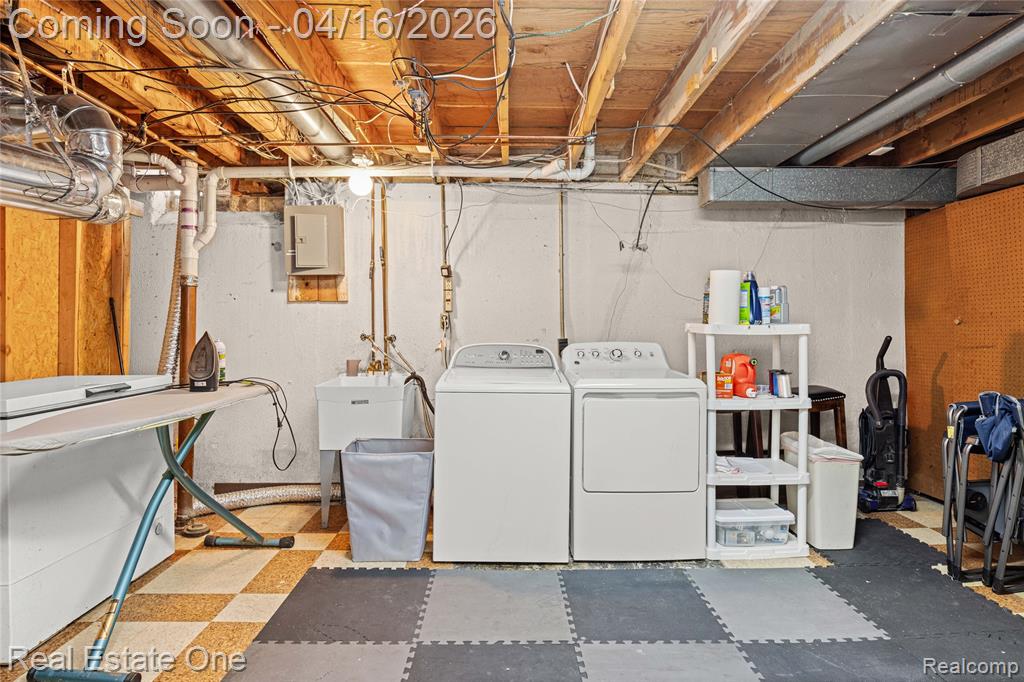 25202 Anchorage Street, Harrison Township, MI — Photo 47