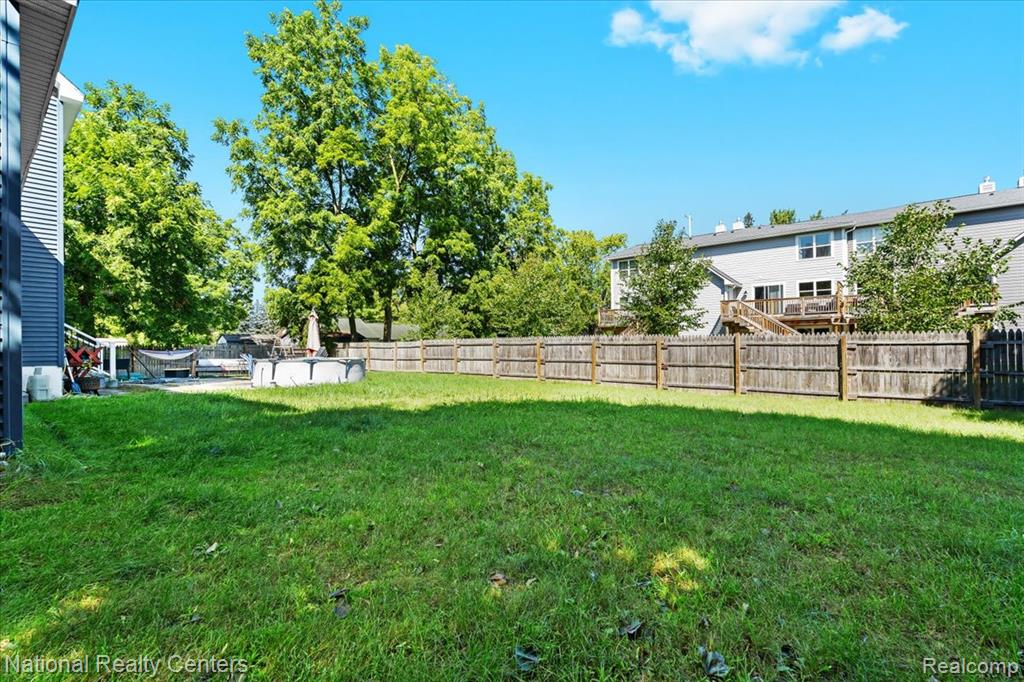 205 Lakeview Street, Holly, MI 48442 — Photo 25