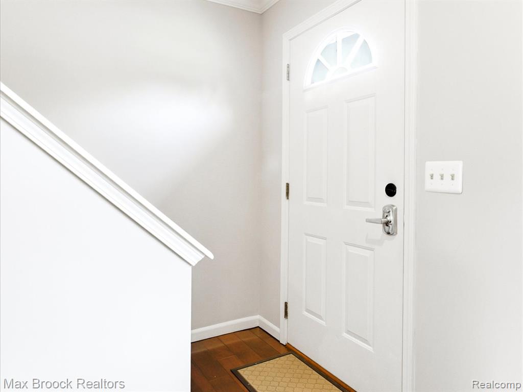 1561 S Delano Street, St. Clair, MI 48079 — Photo 5