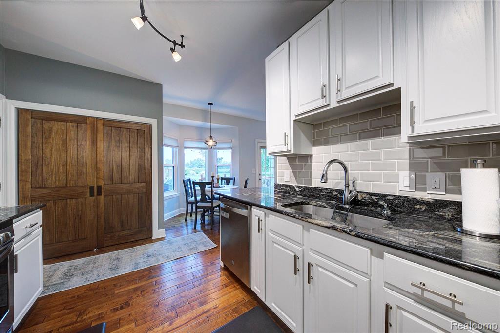 7862 Summer Breeze Trail, Howell, MI 48843 — Photo 13