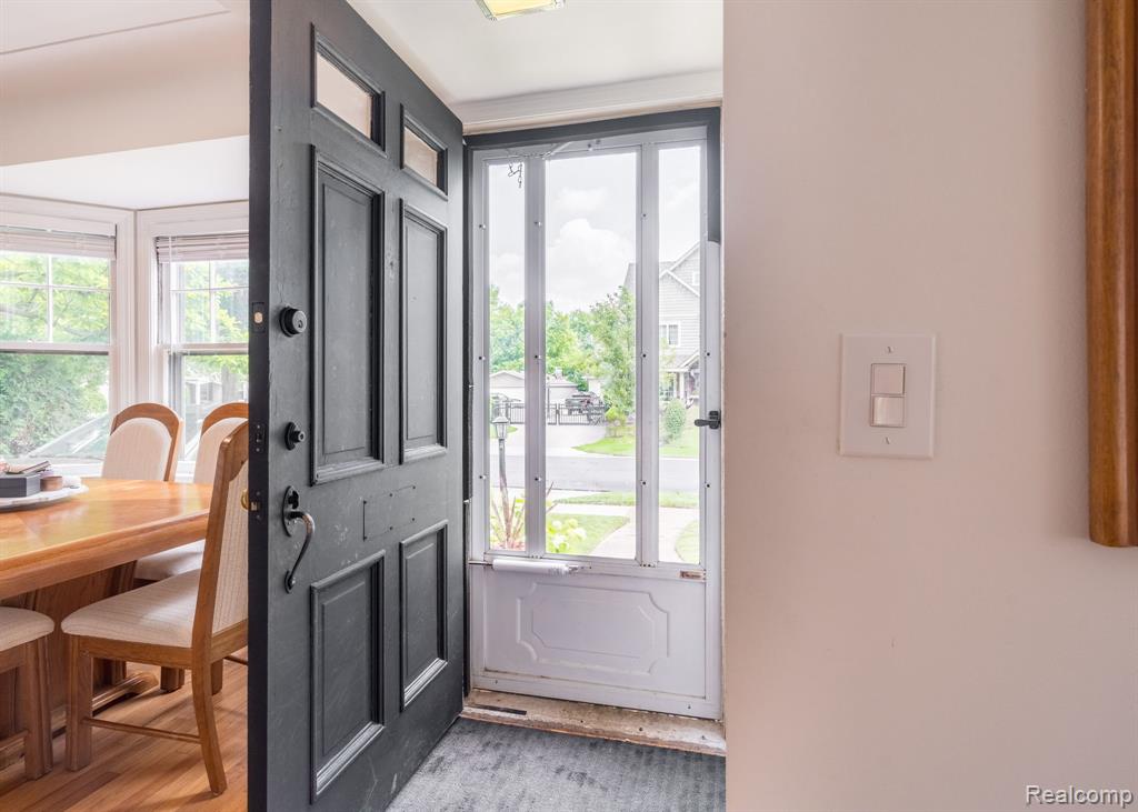 632 S Edison Avenue, Royal Oak, MI 48067 — Photo 3