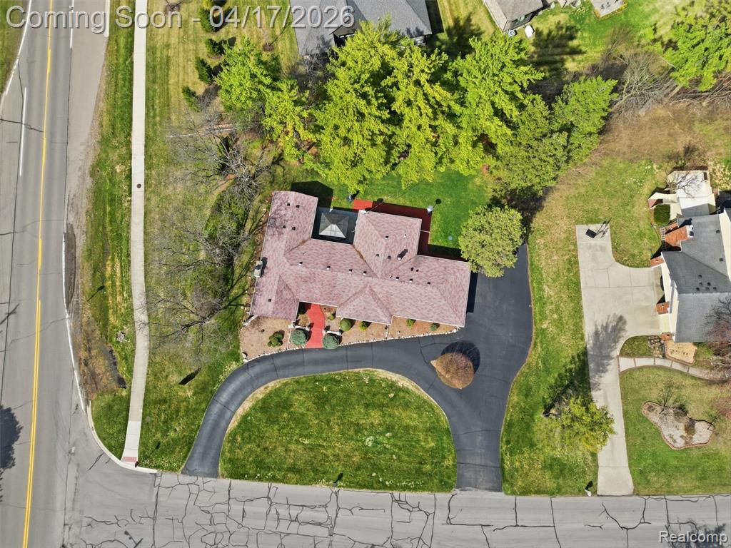 4886 Beacon Hill Drive, Bloomfield Hills, MI 48301 — Photo 92