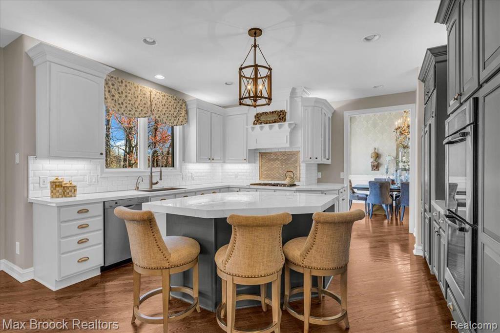 6462 W OAKS Drive, West Bloomfield, MI 48324 — Photo 13
